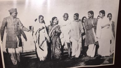 Photo of Why a Political leader like Gandhi was addressed as Mahatma ?