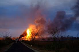 Photo of असम के तेल कुओं में आग से  तबाही