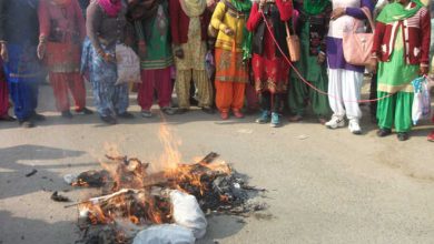 Photo of वर्कर्स फ्रंट ने मुख्यमंत्री को पत्र भेज उठाई मांग, आंगनबाडियों के कोविड़-19 के कार्य पर लगे रोक