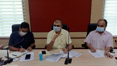 Photo of लखनऊ : प्रशासन का दावा हर संक्रमित तक पहुंचने का एक्‍शन प्‍लान तैयार, आज फिर मिले 831 कोरोना संक्रमित