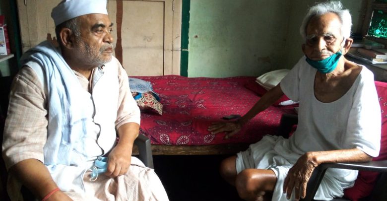 चित्र में बायें राज नाथ शर्मा दाएँ जमुना प्रसाद बोस पूर्व मंत्री