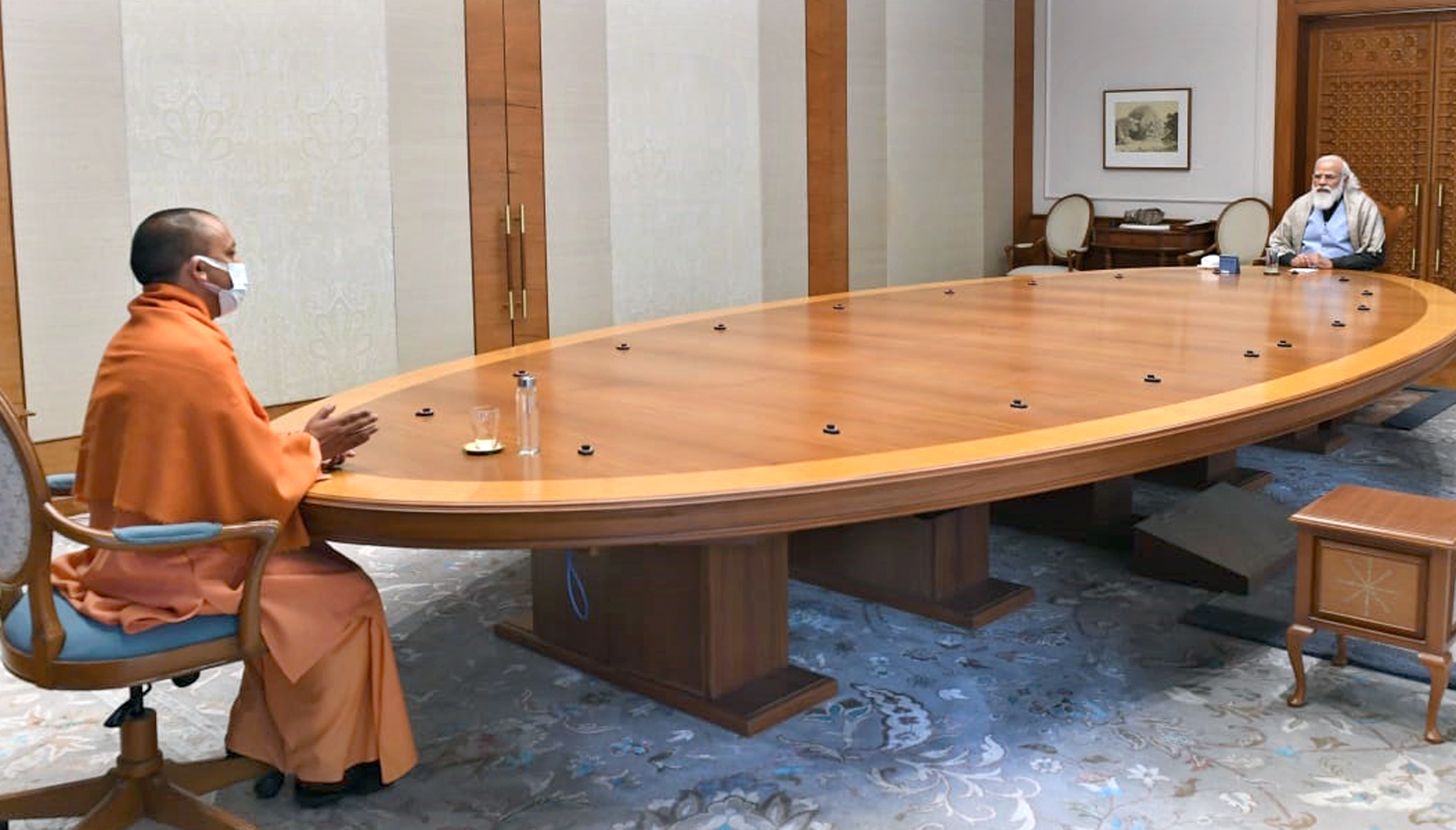 मुख्यमंत्री योगी आदित्यनाथ की प्रधानमंत्री नरेंद्र मोदी से मुलाक़ात