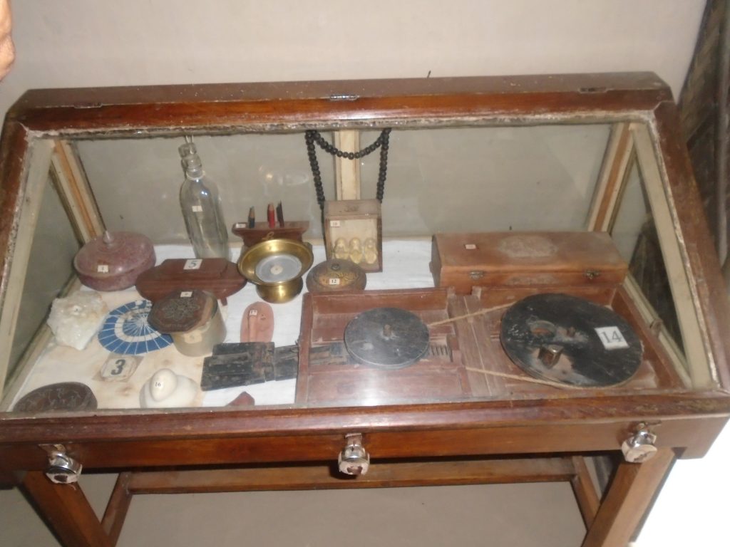 Sevagram , Wardha Bapu Kuti - Gandhi's belongings 