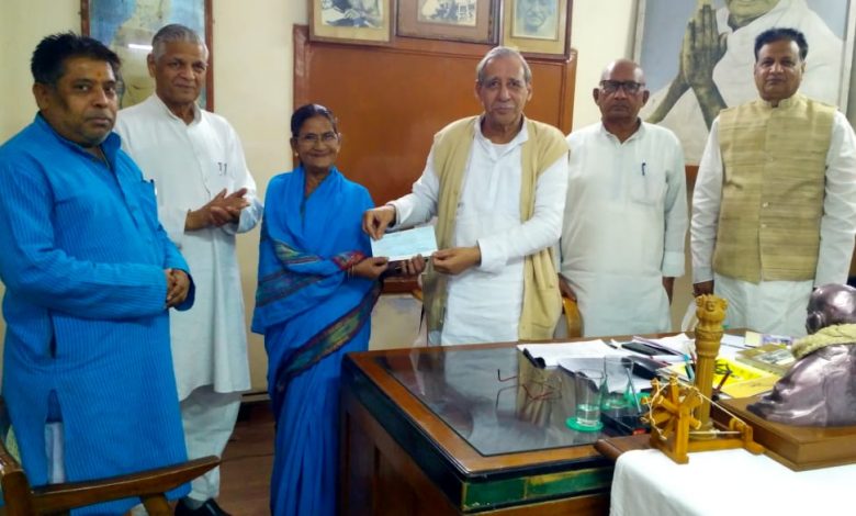 हरिजन सेवक संघ के ठक्कर बापा छात्रावास की सेविका का रिटायरमेंट के बाद फुल एंड फाइनल