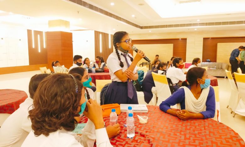 किशोर-किशोरियों के लिए मानसिक तौर पर स्वस्थ रहना जरूरी