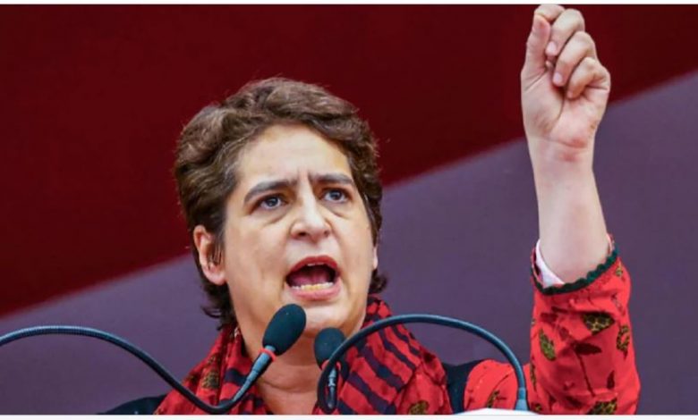 अखिलेश के बाद अब प्रियंका ने लगाया आरोप, कहा- मेरे बच्चों के इंस्टाग्राम अकाउंट हैक किए जा रहे