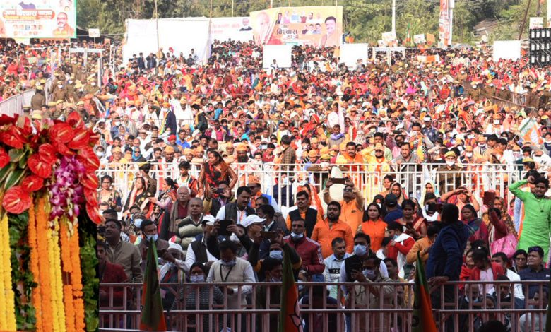 प्राकृतिक संसाधनों से भरपूर है सोनभद्र, फिर भी जनता हर ​सुविधा से है महरूम