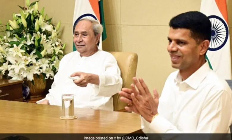 IAS officer V K Pandiyan with Chief minister Naveen Patnayak