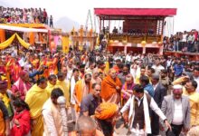 Photo of 500 वर्षों बाद ज्योतिर्मठ शंकराचार्य की ऐतिहासिक उपस्थिति: रम्माण उत्सव में दिया श्रीराम के धर्म का संदेश