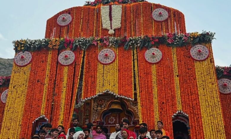 Badrinath Temple Chamoli