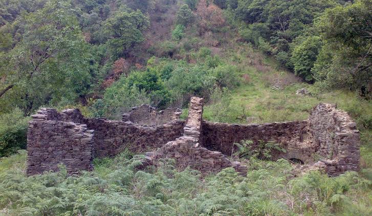 उत्तराखंड के रामगढ़ स्थित टैगोर टॉप पर खंडहर हो चुका टैगोर का आवास Tagore top now deserted place