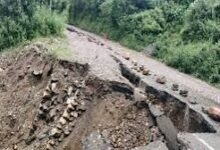 Photo of उत्तराखंड की पर्यावरणीय आपदा: चौड़ी सड़कों की कीमत पर कराहते पहाड़ और उजड़ता भविष्य