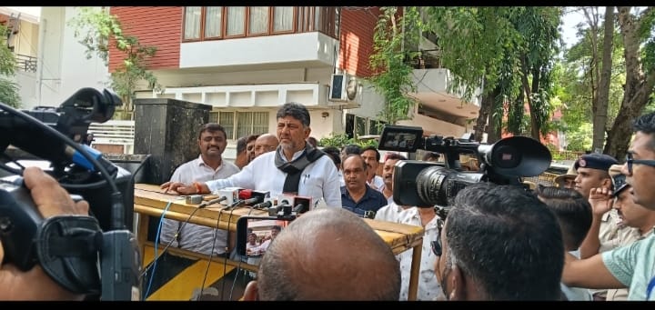 D K Shivkumar , with his followers
