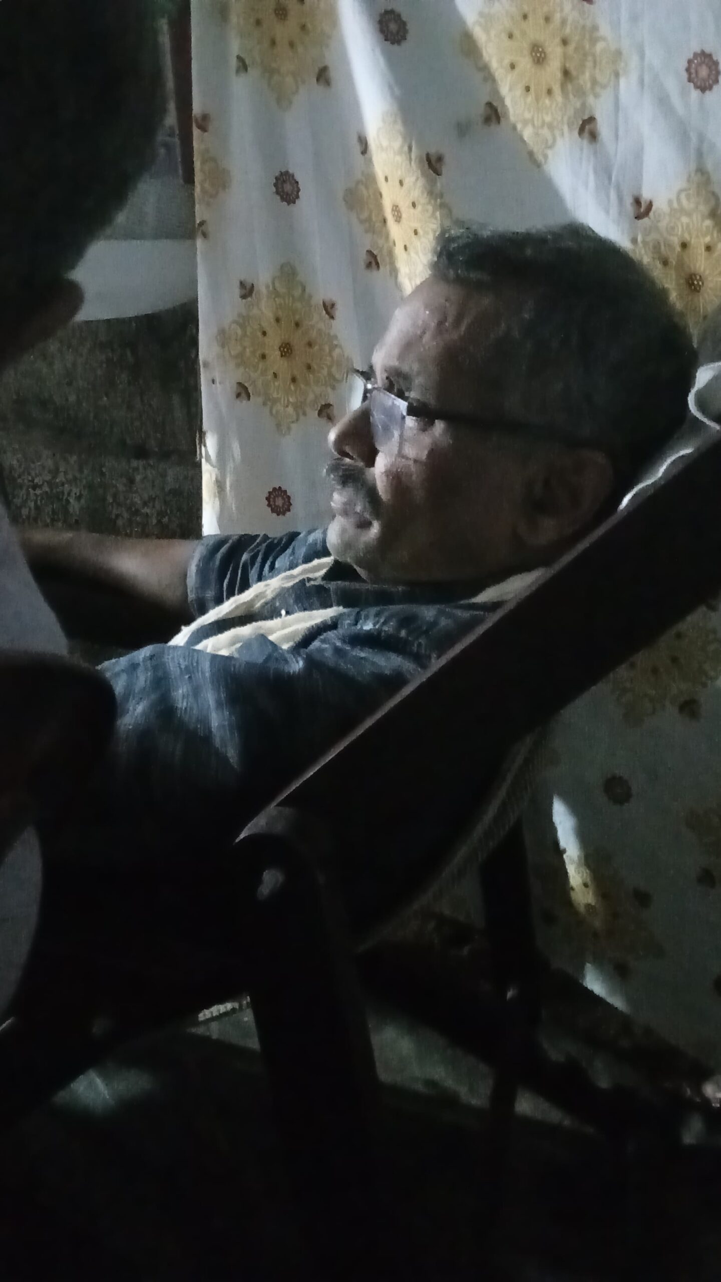 Gandhian activis Sunny Paikada on hunger strike in Erattupetta.