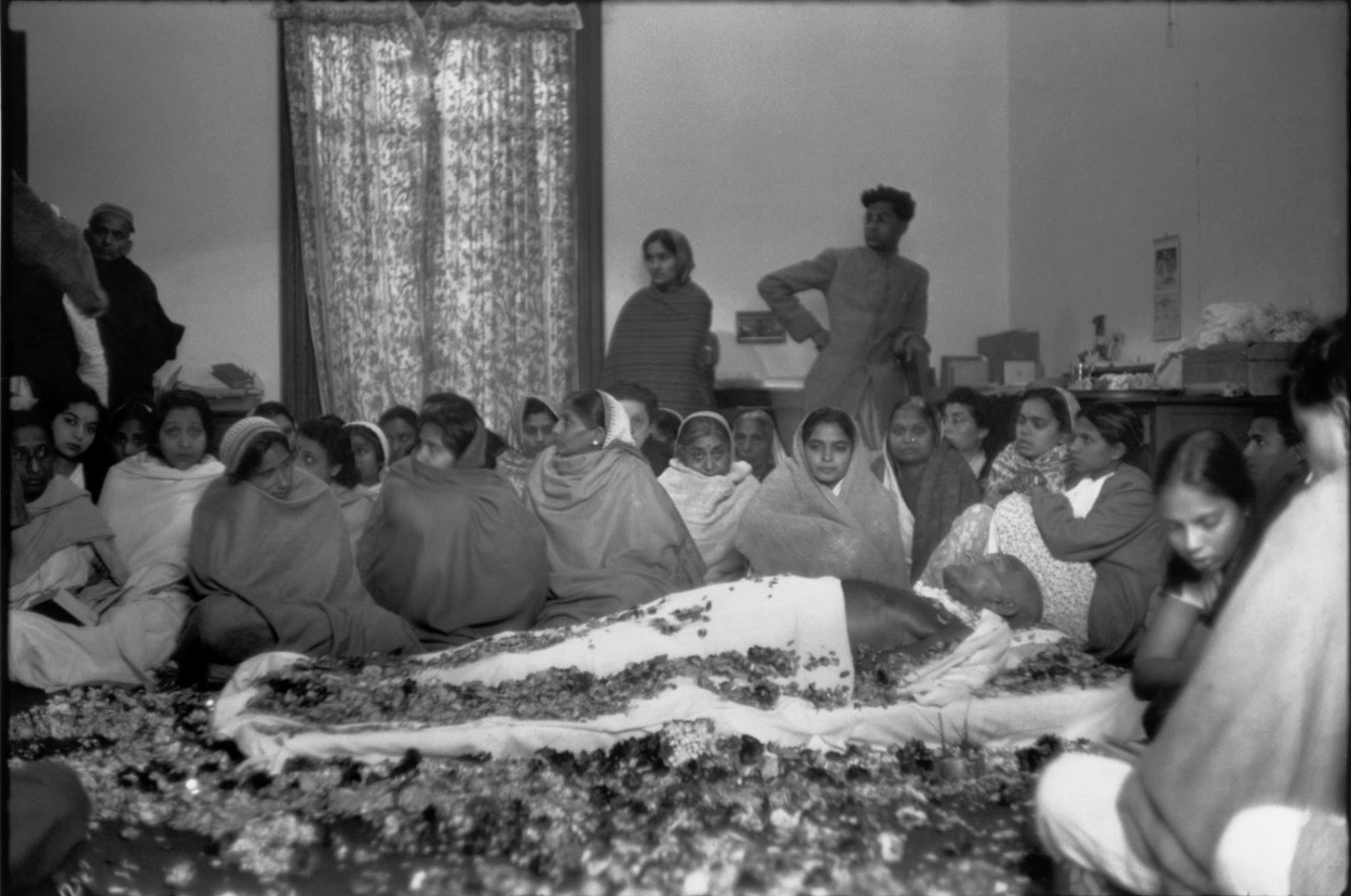Mahatma Gandhi dead body at Birla House New Delhi 30th January 1948
