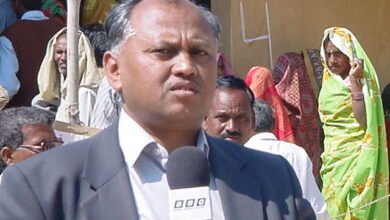 Ram Dutt Tripathi BBC Correspondent , Working in field