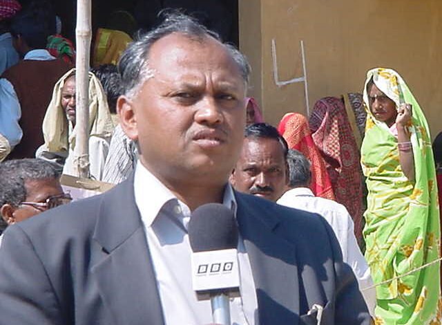 Ram Dutt Tripathi BBC Correspondent , Working in field